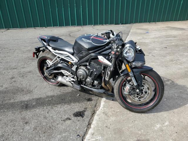 SMTA464S2KT936728 - 2019 TRIUMPH MOTORCYCLE STREET TRI RS BLACK photo 1