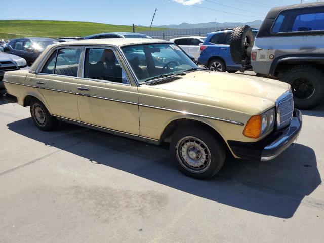 12312312107532 - 1979 MERCEDES-BENZ 240D YELLOW photo 4