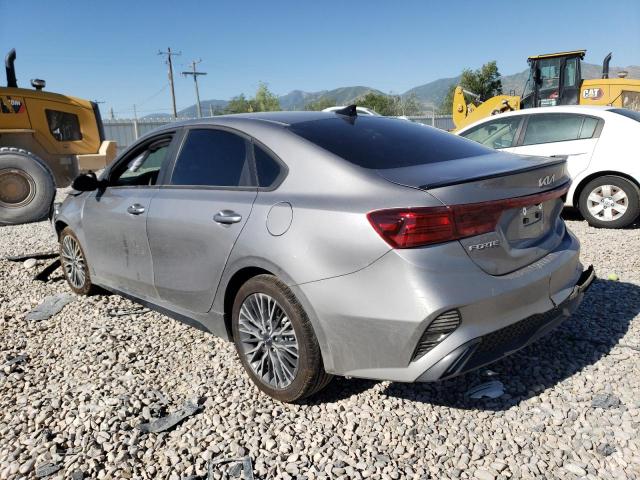 3KPF54ADXPE626466 - 2023 KIA FORTE GT LINE GRAY photo 2