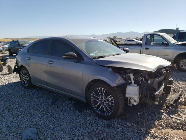 3KPF54ADXPE626466 - 2023 KIA FORTE GT LINE GRAY photo 4