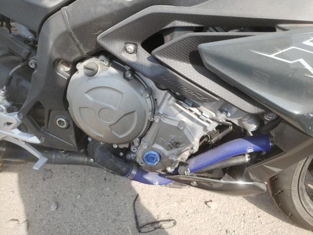 WB10D6206JZ762411 - 2018 BMW S 1000 R GRAY photo 7