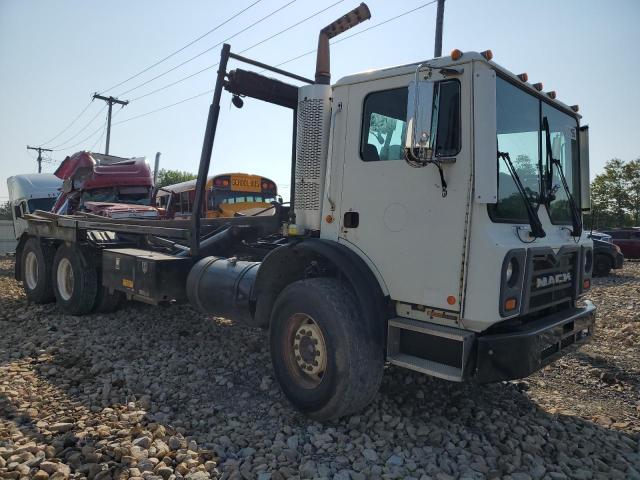 2008 MACK 600 MRU600, null