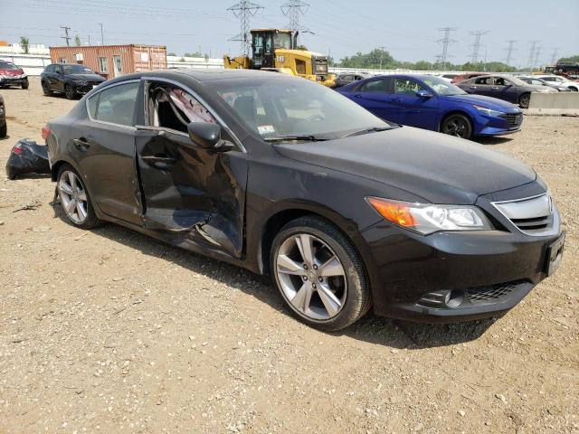 19VDE1F70DE005606 - 2013 ACURA ILX 20 TECH BLACK photo 4