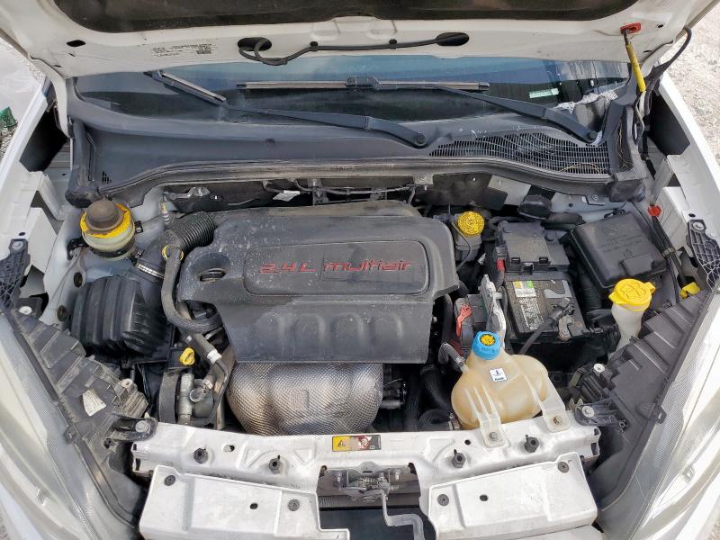 ZFBERFBT8G6A95698 - 2016 RAM PROMASTER SLT WHITE photo 12