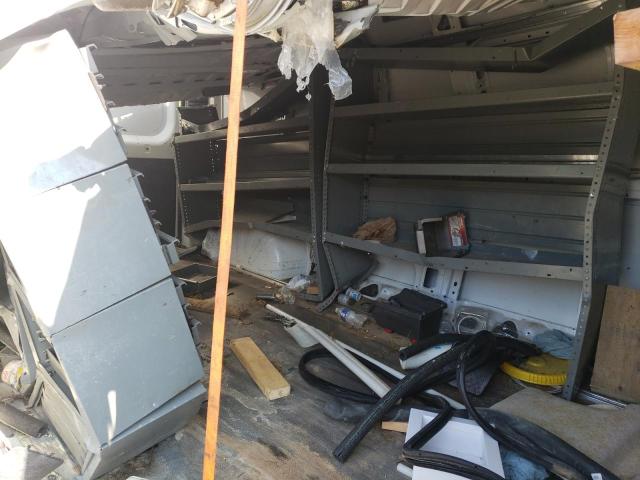 3C6TRVDG3GE132038 - 2016 RAM PROMASTER 2500 HIGH WHITE photo 11