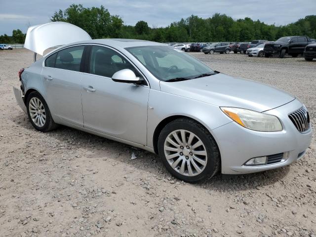 W04GP5EC0B1081664 - 2011 BUICK REGAL CXL SILVER photo 4