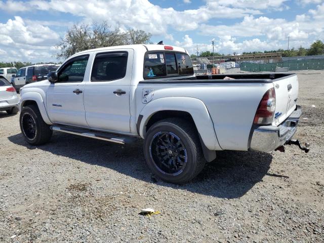5TFJU4GN4FX078637 - 2015 TOYOTA TACOMA DOUBLE CAB PRERUNNER WHITE photo 2