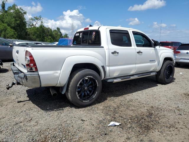 5TFJU4GN4FX078637 - 2015 TOYOTA TACOMA DOUBLE CAB PRERUNNER WHITE photo 3
