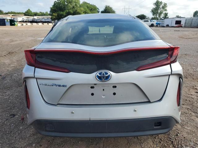 JTDKARFP7H3041217 - 2017 TOYOTA PRIUS PRIM 银色 照片 6