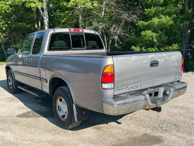 5TBBN44122S230703 - 2002 TOYOTA TUNDRA ACCESS CAB SR5 SILVER photo 2