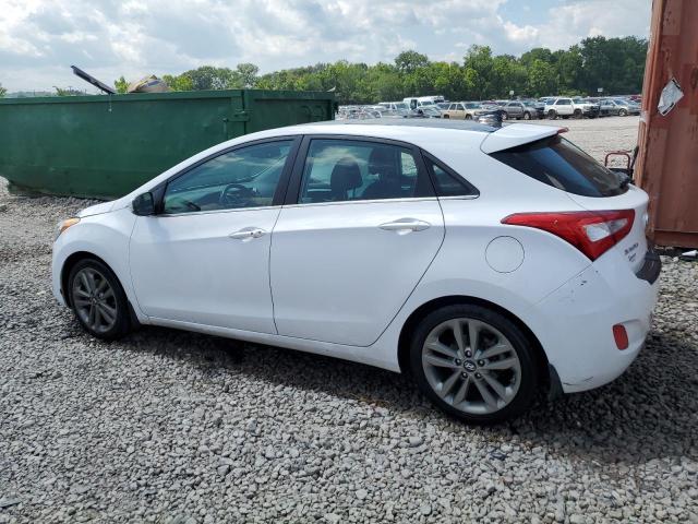 KMHD35LHXGU251887 - 2016 HYUNDAI ELANTRA GT WHITE photo 2