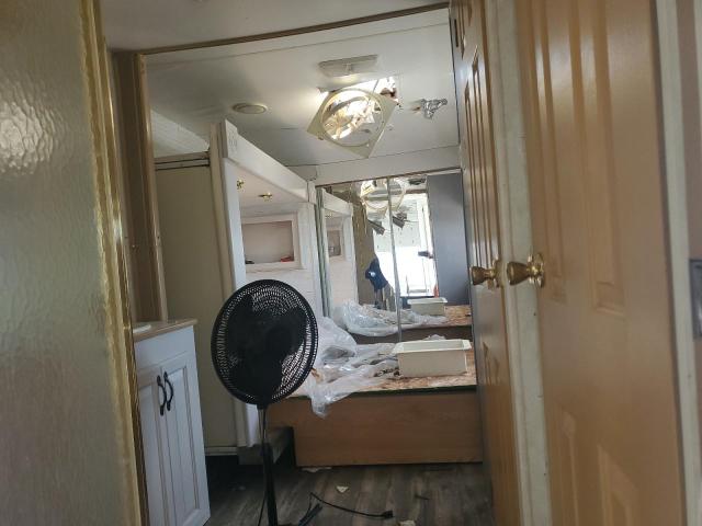 4YDF3232424480269 - 2002 KEYSTONE TRAILER WHITE photo 5