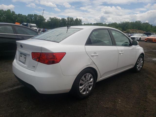 KNAFU4A23C5632923 - 2012 KIA FORTE EX WHITE photo 3