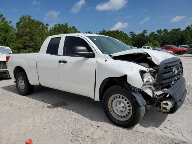 5TFRM5F17BX025464 - 2011 TOYOTA TUNDRA DOUBLE CAB SR5 WHITE photo 4