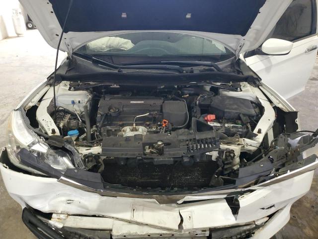1HGCR2F53GA240960 - 2016 HONDA ACCORD SPORT WHITE photo 11