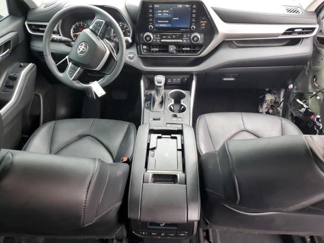 5TDGZRAH4NS129232 - 2022 TOYOTA HIGHLANDER XLE WHITE photo 8