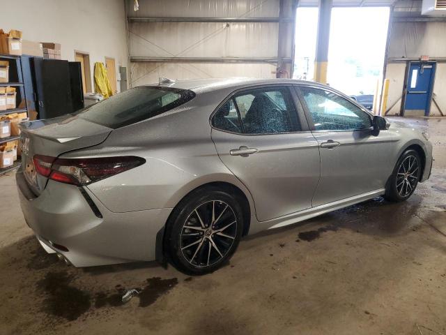 4T1S11AK2PU779993 - 2023 TOYOTA CAMRY SE NIGHT SHADE SILVER photo 3