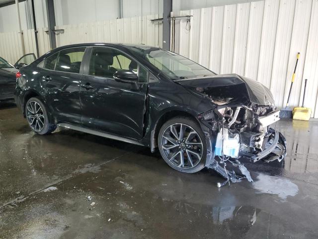 JTDS4RCE1LJ033127 - 2020 TOYOTA COROLLA SE Schwarz Foto 4