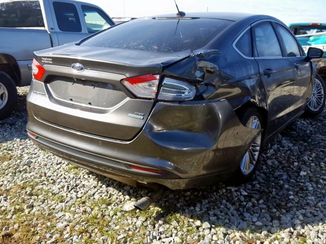 1FA6P0HD9G5109640 - 2016 FORD FUSION SE  photo 4