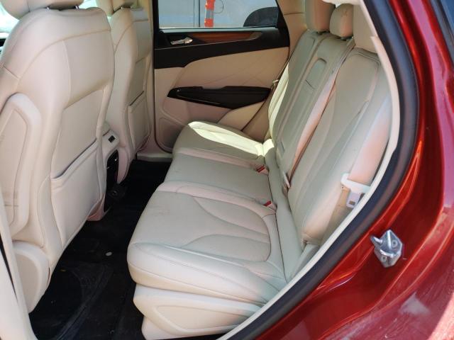 5LMCJ3C94GUJ08610 - 2016 LINCOLN MKC RESERVE RED photo 10