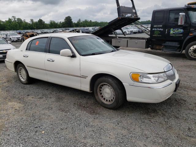 1LNHM81W9YY868225 - 2000 LINCOLN TOWN CAR EXECUTIVE WHITE photo 4