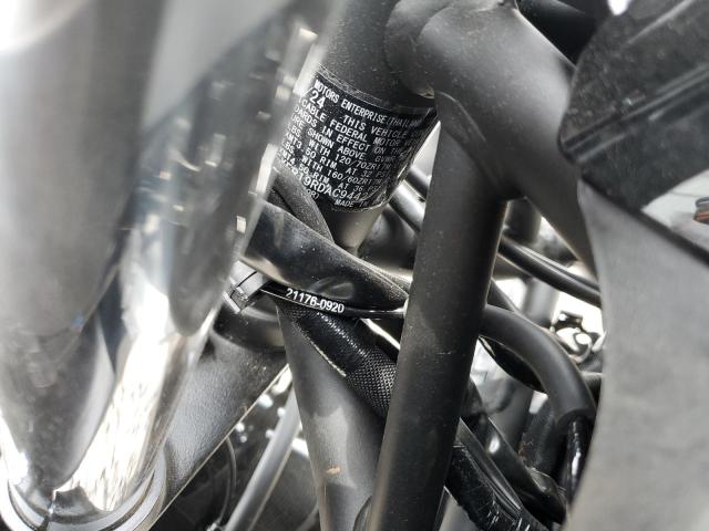 ML5EXER19RDAC9442 - 2024 KAWASAKI EX650 R Qara foto 8