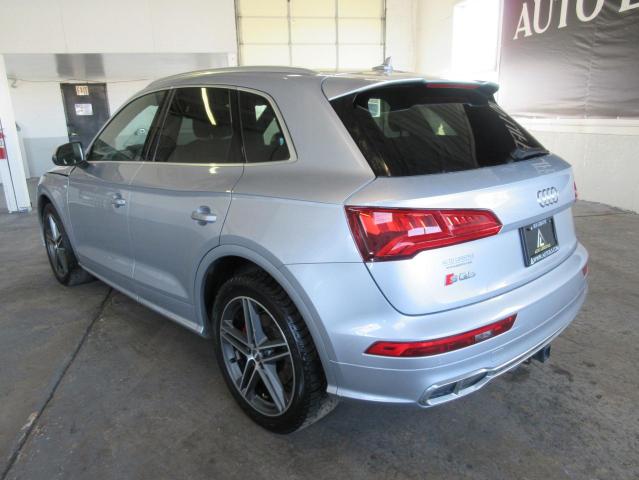 WA1A4AFY6J2137746 - 2018 AUDI SQ5 PREMIUM PLUS SILVER photo 4