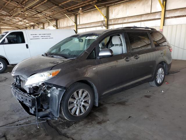 2017 TOYOTA SIENNA LE, 