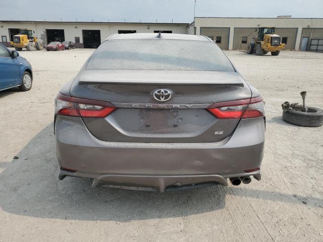 4T1G11AK7PU810595 - 2023 TOYOTA CAMRY SE NIGHT SHADE GRAY photo 6