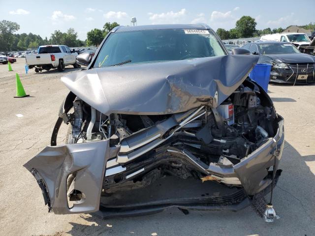 5TDKZRFH4JS532544 - 2018 TOYOTA HIGHLANDER SE GRAY photo 5