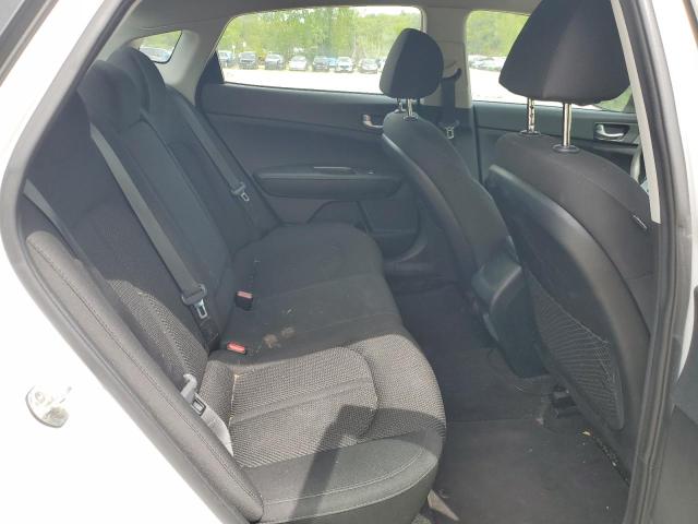 5XXGT4L34KG369206 - 2019 KIA OPTIMA LX თეთრი ფოტო 10