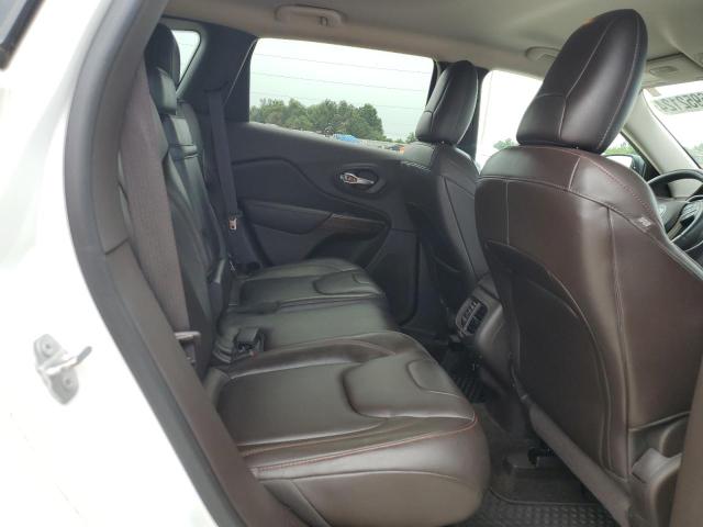 1C4PJMBSXGW111003 - 2016 JEEP CHEROKEE TRAILHAWK WHITE photo 11
