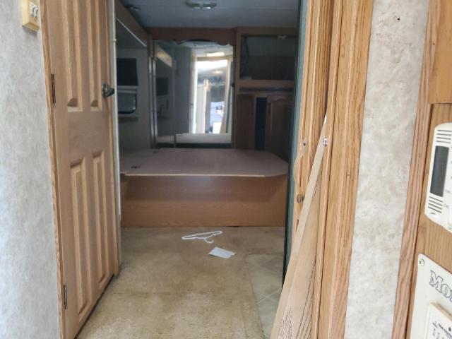 4YDF3072474700578 - 2007 KEYSTONE MONTANA WHITE photo 5