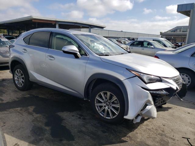 JTJBARBZ3J2155974 - 2018 LEXUS NX 300 BASE ვერცხლისფერი ფოტო 4