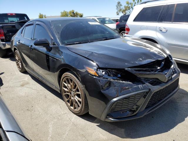 4T1G11AK2PU136162 - 2023 TOYOTA CAMRY SE NIGHT SHADE BLACK photo 4