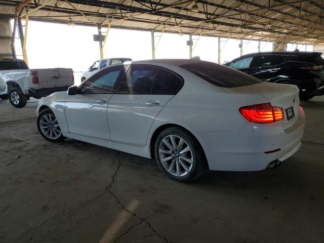 WBAFR1C56BC737456 - 2011 BMW 528 I Biały zdjęcie 2