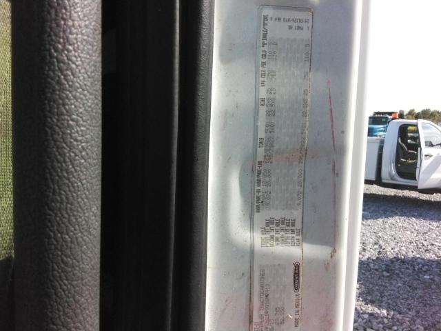 3AKJGLDR0GSGW7413 - 2016 FREIGHTLINER CASCADIA 1 WHITE photo 9