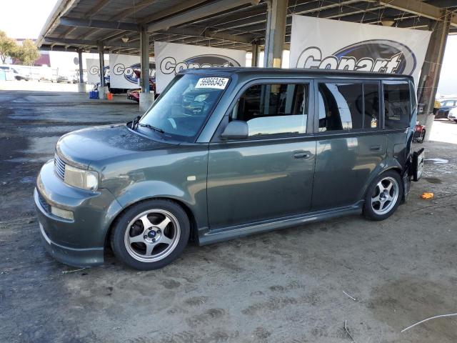 JTLKT324550199317 - 2005 TOYOTA SCION XB CHARCOAL photo 1