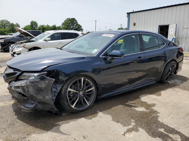2018 TOYOTA CAMRY XSE, null