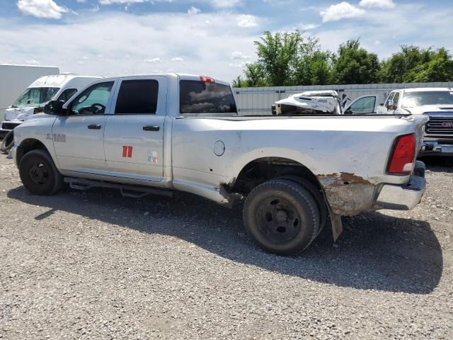 3C63RPGL1JG140624 - 2018 RAM 3500 ST SILVER photo 2