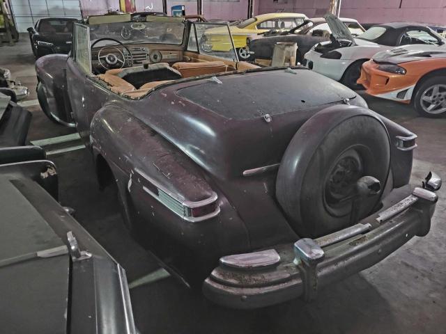 8H18150 - 1947 LINCOLN ZEPHYR BURGUNDY photo 3