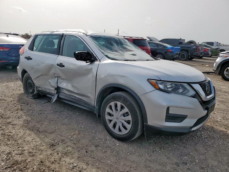 5N1AT2MTXJC755566 - 2018 NISSAN ROGUE S Argent photo 4