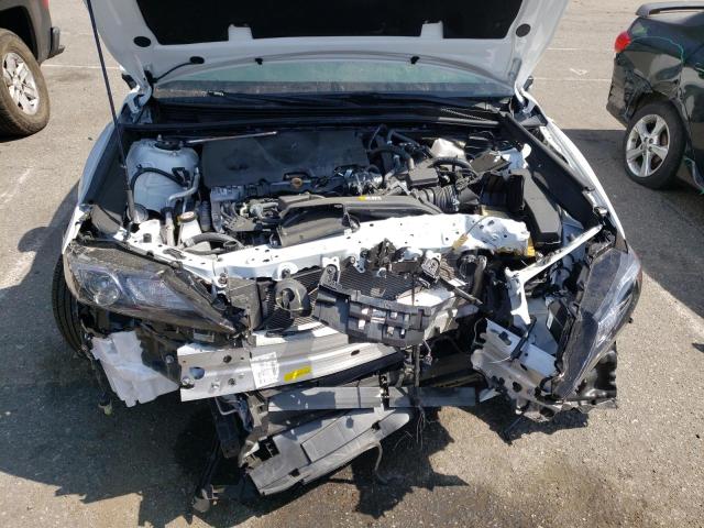 4T1G31AK7RU071645 - 2024 TOYOTA CAMRY SE NIGHT SHADE WHITE photo 11