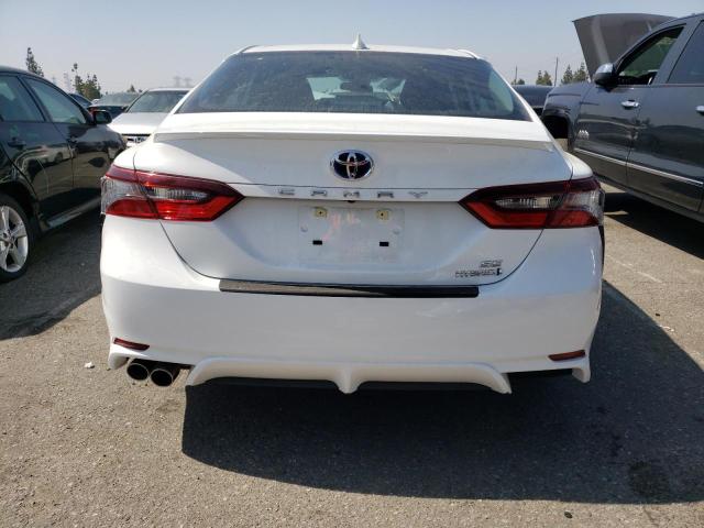 4T1G31AK7RU071645 - 2024 TOYOTA CAMRY SE NIGHT SHADE WHITE photo 6