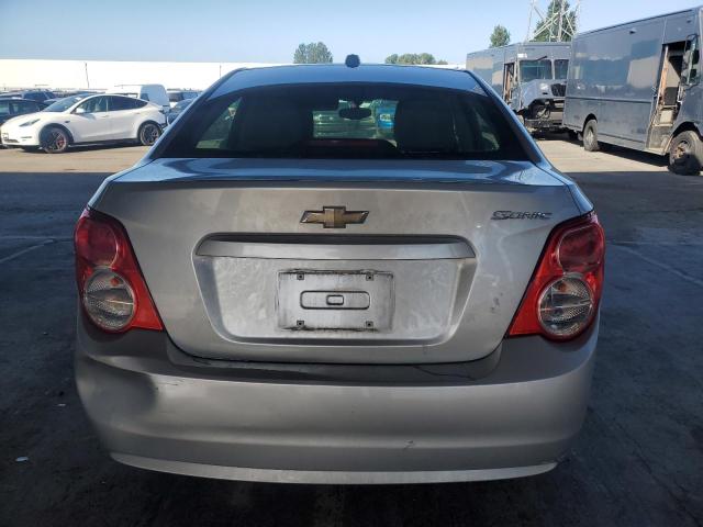 1G1JA5SG5F4148924 - 2015 CHEVROLET SONIC LS SILVER photo 6