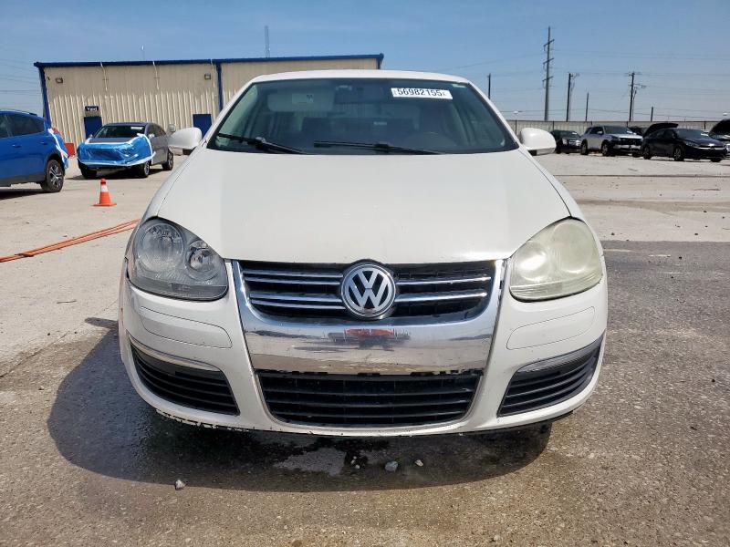 3VWRA7AJ0AM156555 - 2010 VOLKSWAGEN JETTA WOLFSBURG 白色 照片 5