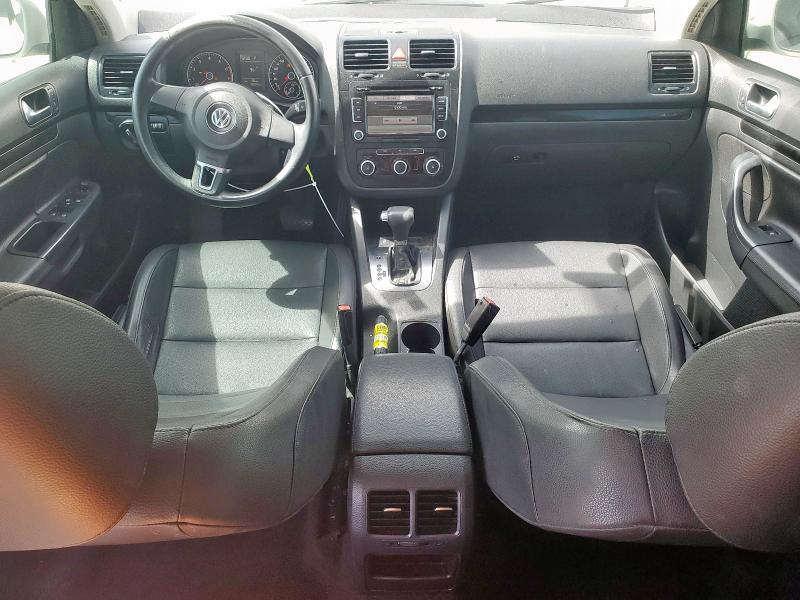 3VWRA7AJ0AM156555 - 2010 VOLKSWAGEN JETTA WOLFSBURG 白色 照片 8