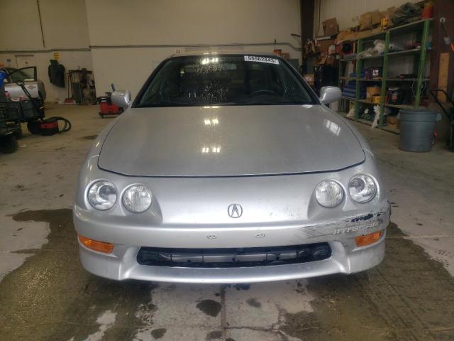 JH4DC4444WS801118 - 1998 ACURA INTEGRA RS SILVER photo 5
