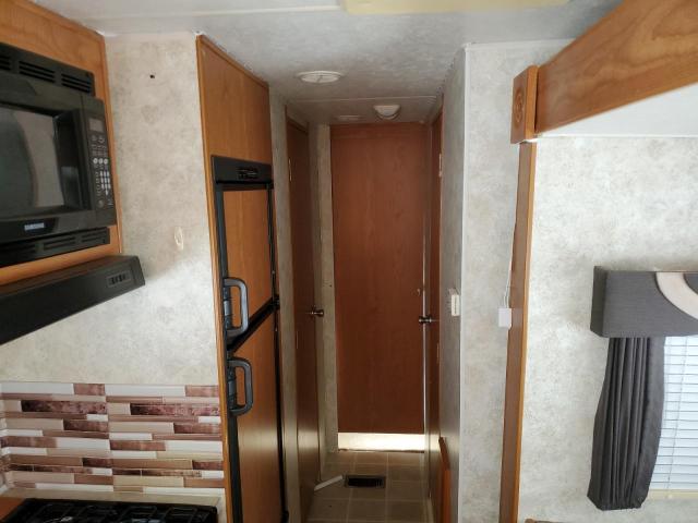 1TC2B223653064527 - 2005 COACH TRAILER TWO TONE photo 6