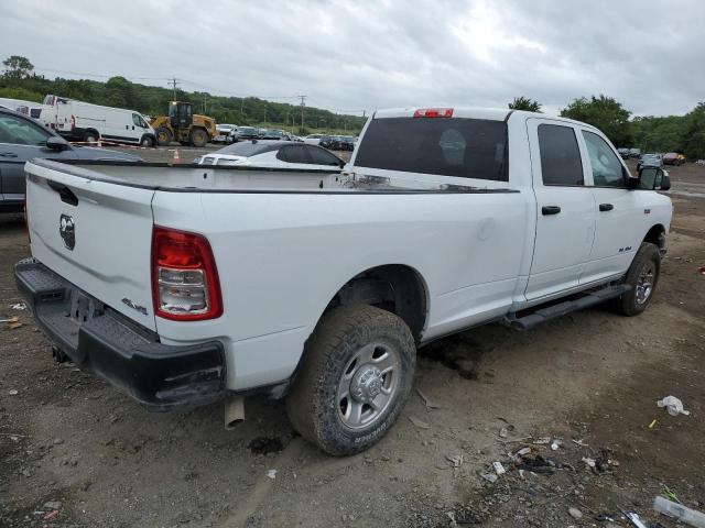 3C6UR5HJ8NG202726 - 2022 RAM 2500 TRADESMAN WHITE photo 3